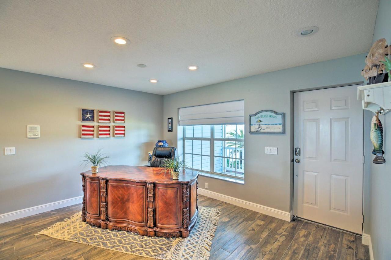 Waterfront Lake Placid Home With Dock And Fire Pit Ngoại thất bức ảnh