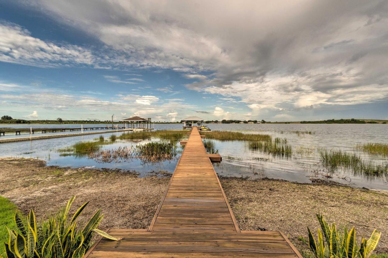 Waterfront Lake Placid Home With Dock And Fire Pit Ngoại thất bức ảnh