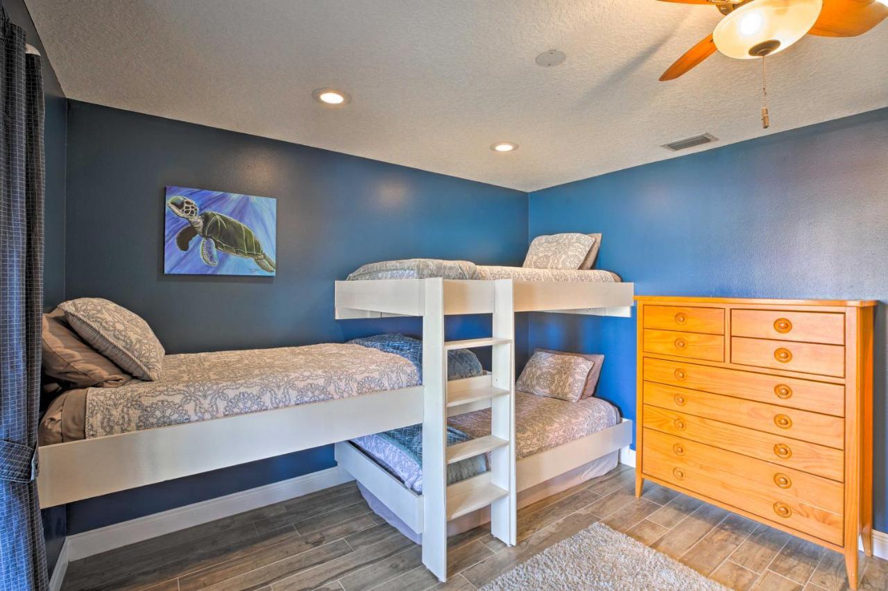 Waterfront Lake Placid Home With Dock And Fire Pit Ngoại thất bức ảnh